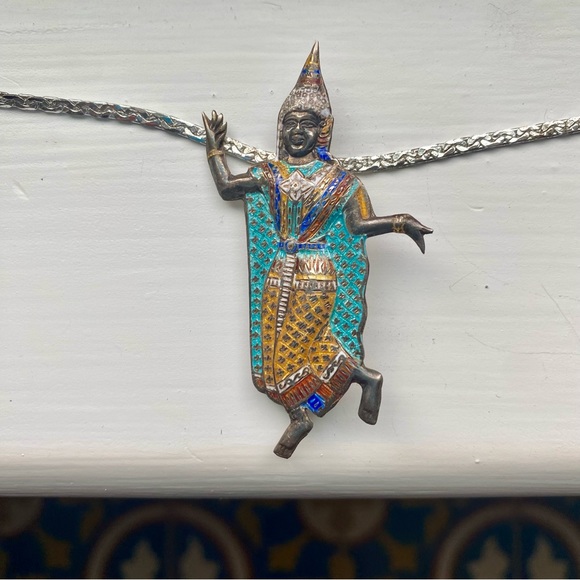 Sterling figure pendant - Picture 7 of 11
